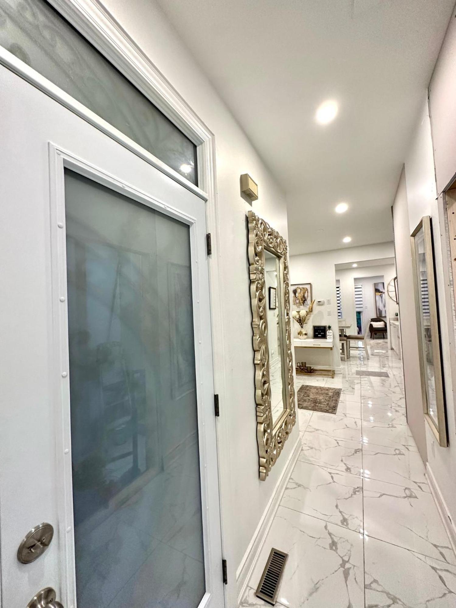 Luxury Home In Toronto 密西沙加 外观 照片