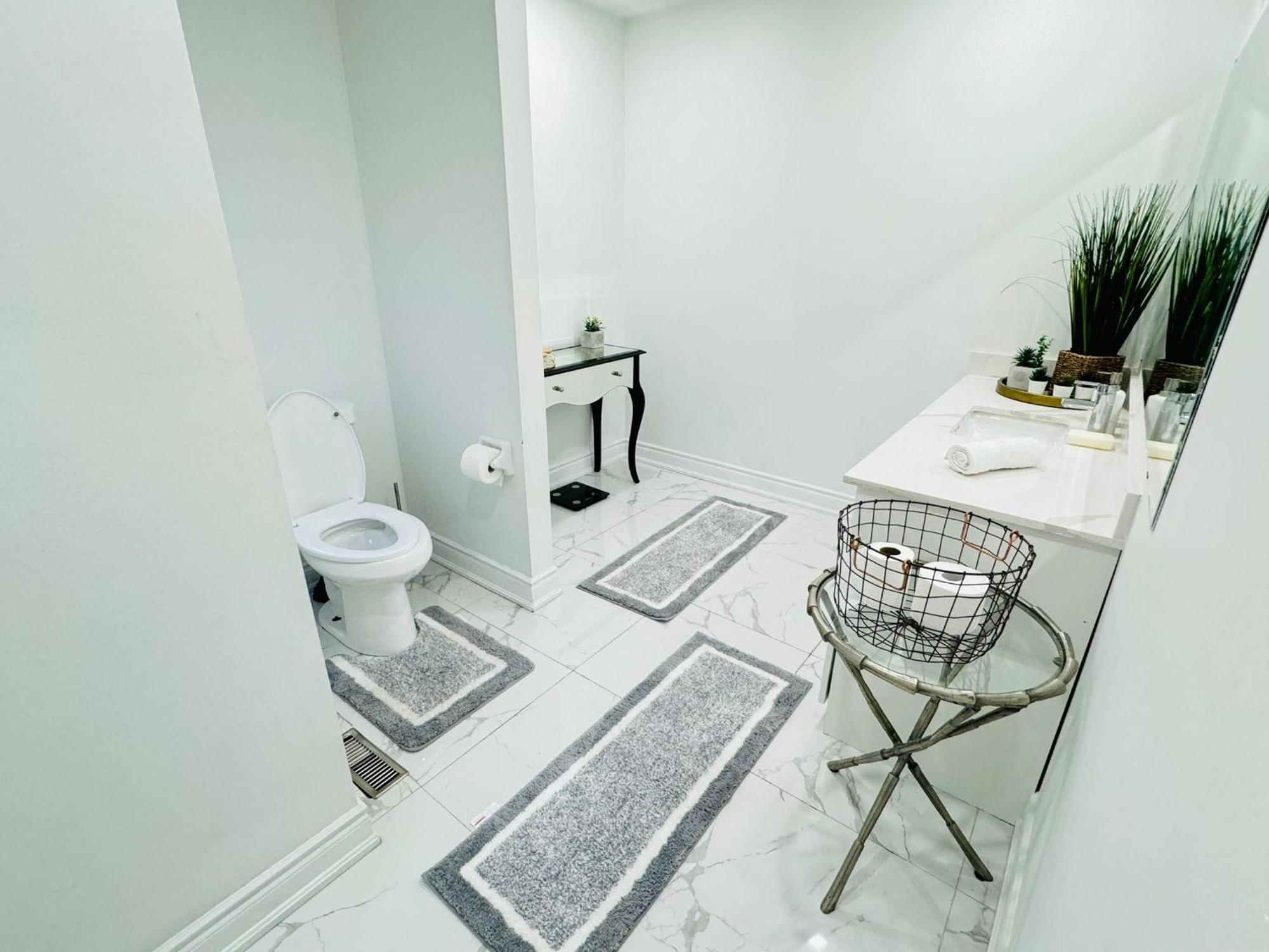 Luxury Home In Toronto 密西沙加 外观 照片
